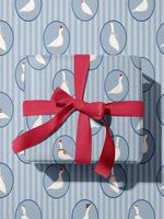 Бумага упаковочная "Гуси" (67х100 см)