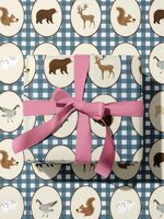 Бумага упаковочная "Животные" (67х100 см)